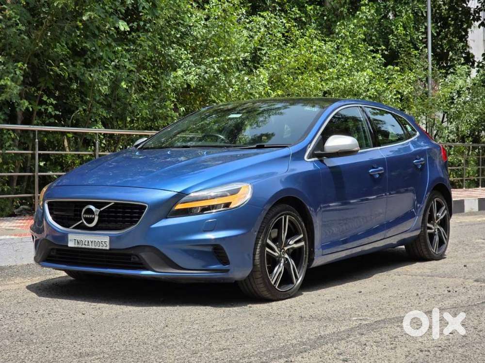 Volvo V40 D3 R Design, 2020, Diesel