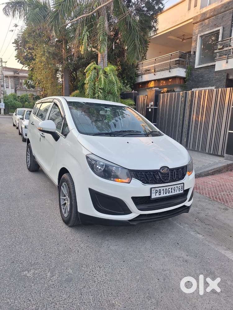 Mahindra Marazzo M4 8str, 2018, Diesel