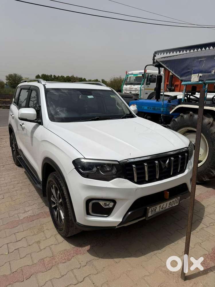 Mahindra Diesel Car 2022
