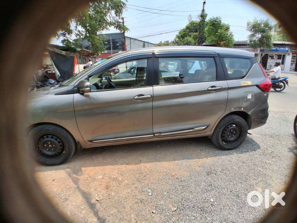 Maruti Suzuki Ertiga Vxi Shvs, 2024, Petrol