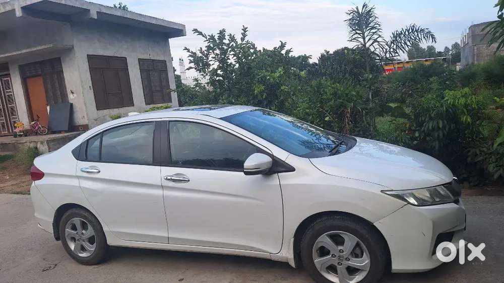 Honda City Zx 2017 Petrol 125000 Km Driven