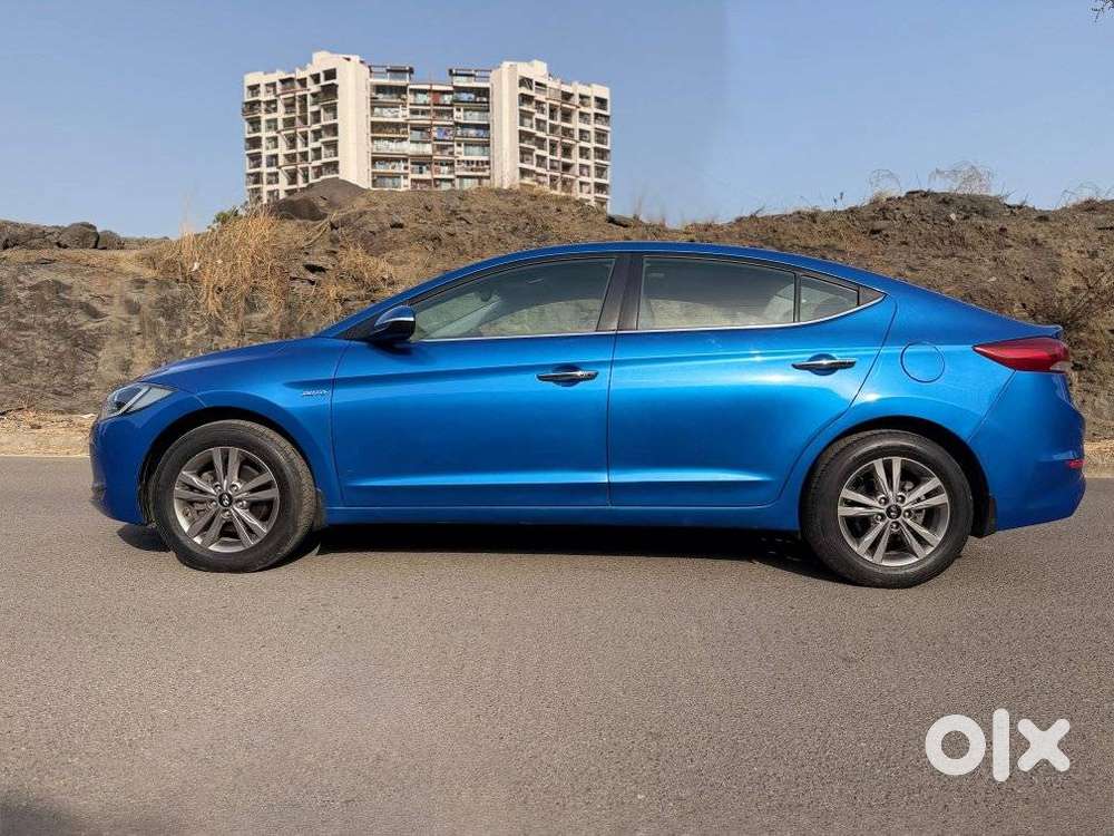 Hyundai Elantra, 2019, Petrol