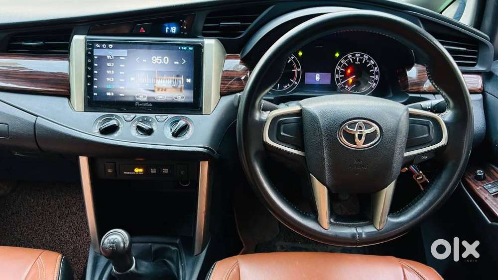 Toyota Innova Crysta 2.4 G Mt, 2018, Diesel