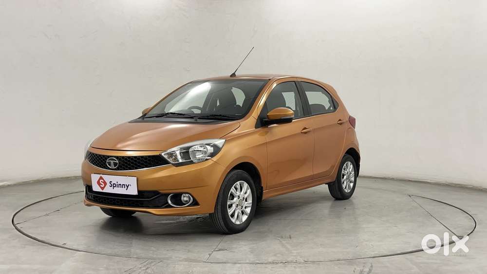 Tata Tiago Xza, 2017, Petrol