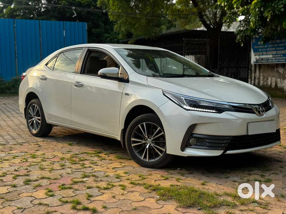 Toyota Corolla Altis 1.8 Gl, 2019, Petrol