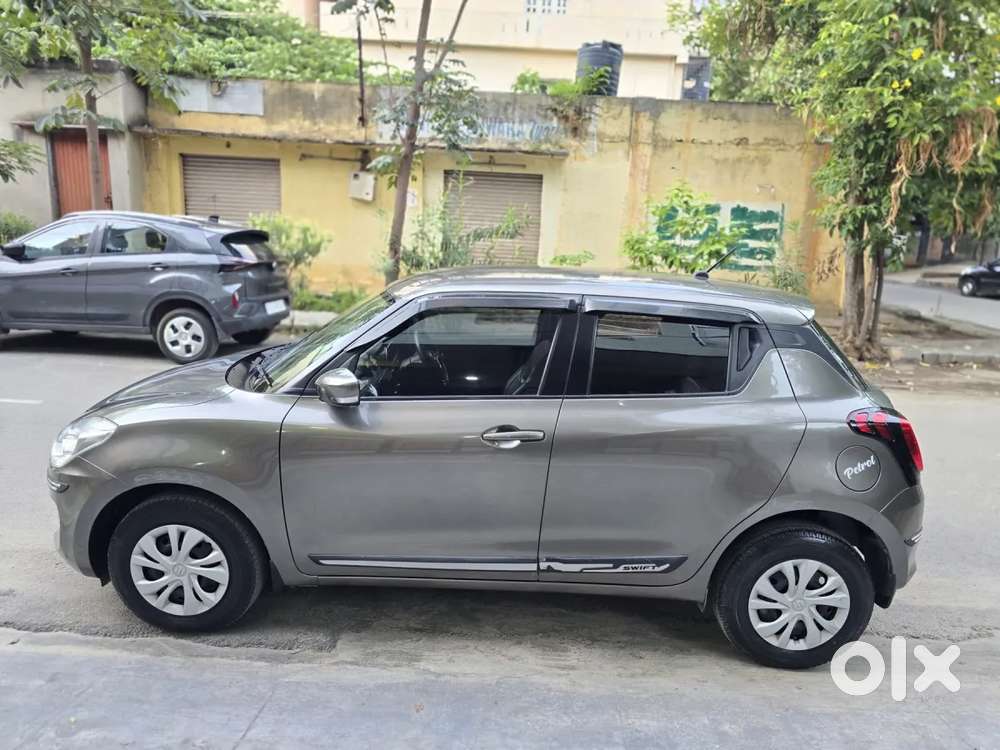 Maruti Suzuki Swift Vxi, 2020, Petrol
