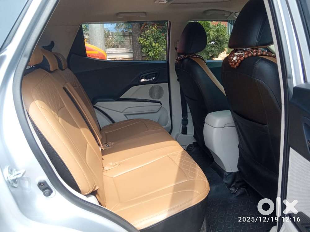 Mahindra Xuv300 W8 Diesel, 2021, Diesel