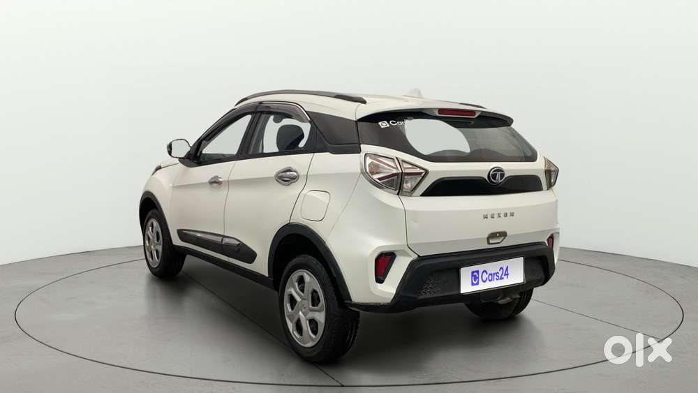 Tata Nexon 1.2 Revotron Xm (s), 2022, Petrol