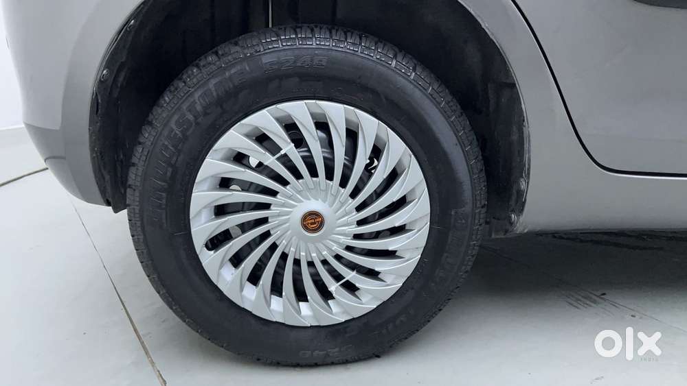 Maruti Suzuki Swift Vvt Vxi, 2014, Petrol