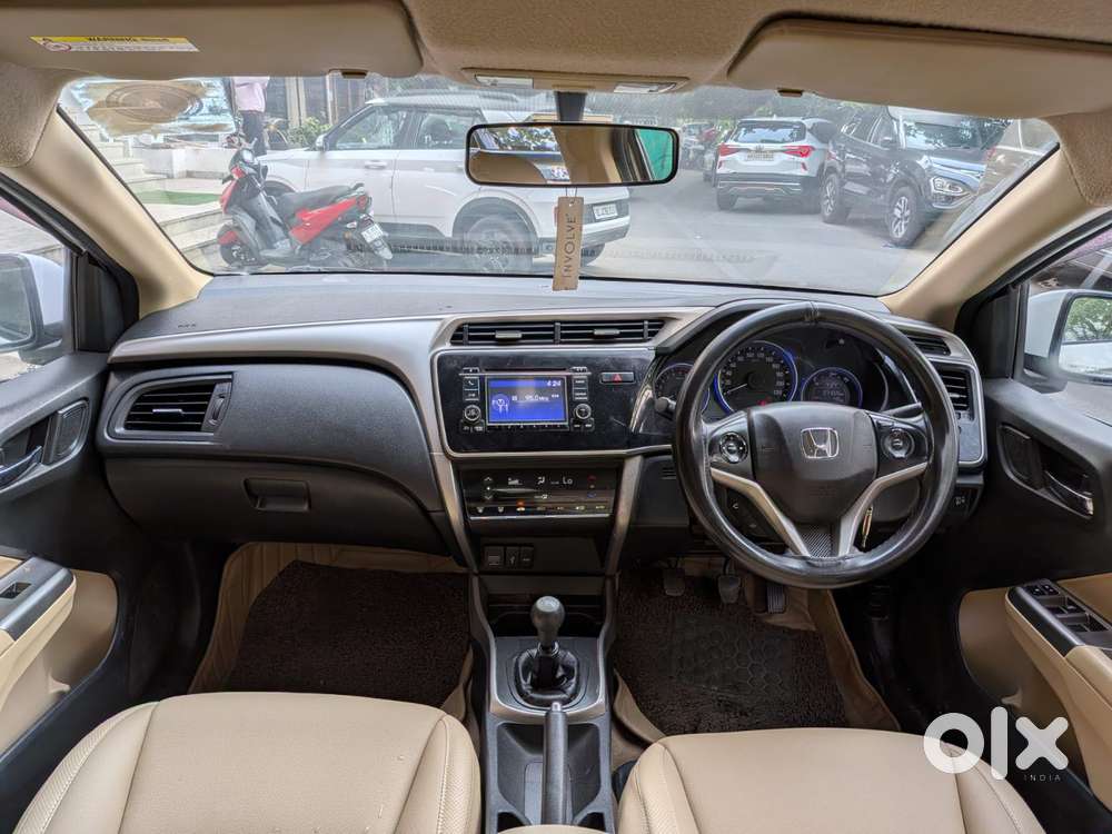 Honda City I-vtec V, 2017, Petrol