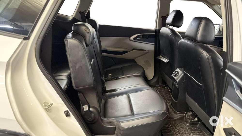 Kia Carens 1.5 Premium 7 Str, 2023, Petrol