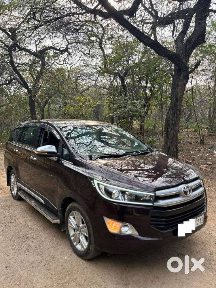 Toyota Innova Crysta 2.8 Zx At 7 Seater, 2018, Diesel