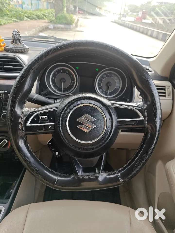 Maruti Suzuki Dzire 1.2 Vxi, 2018, Petrol