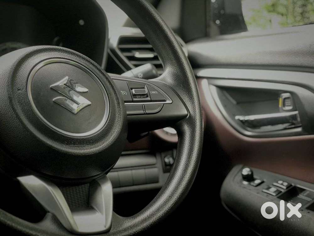 Maruti Suzuki Grand Vitara 1.5 Delta Smart Hybrid At, 2023, Petrol