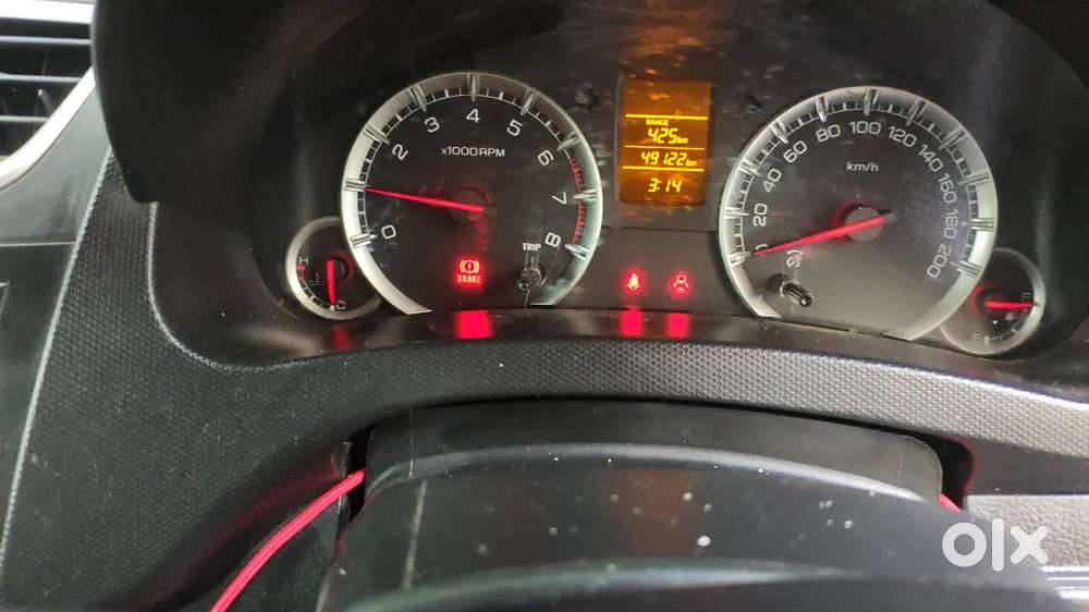 Swift Maruti 2017 Petrol Manual Second Owner