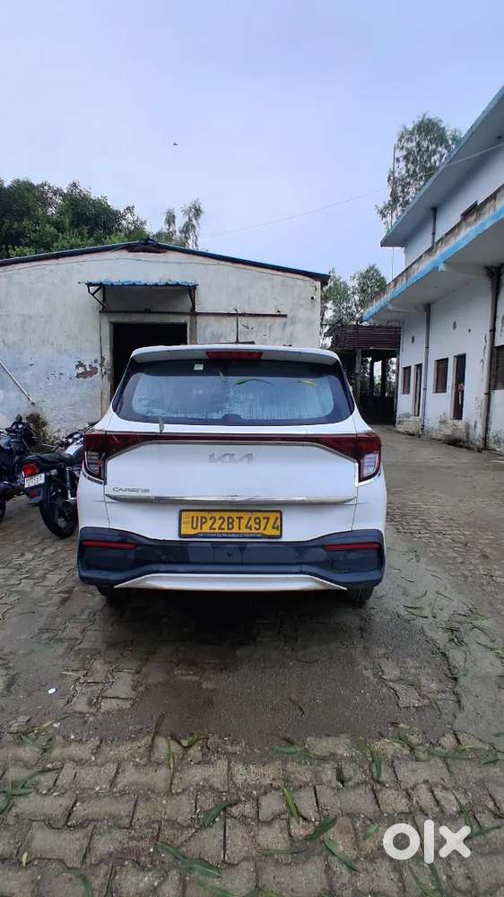 Kia Carens Diesel Manual 2024 Variant