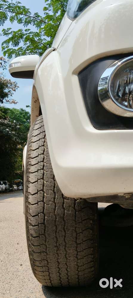 Toyota Fortuner 2011-2016 4x2 Manual, 2013, Diesel