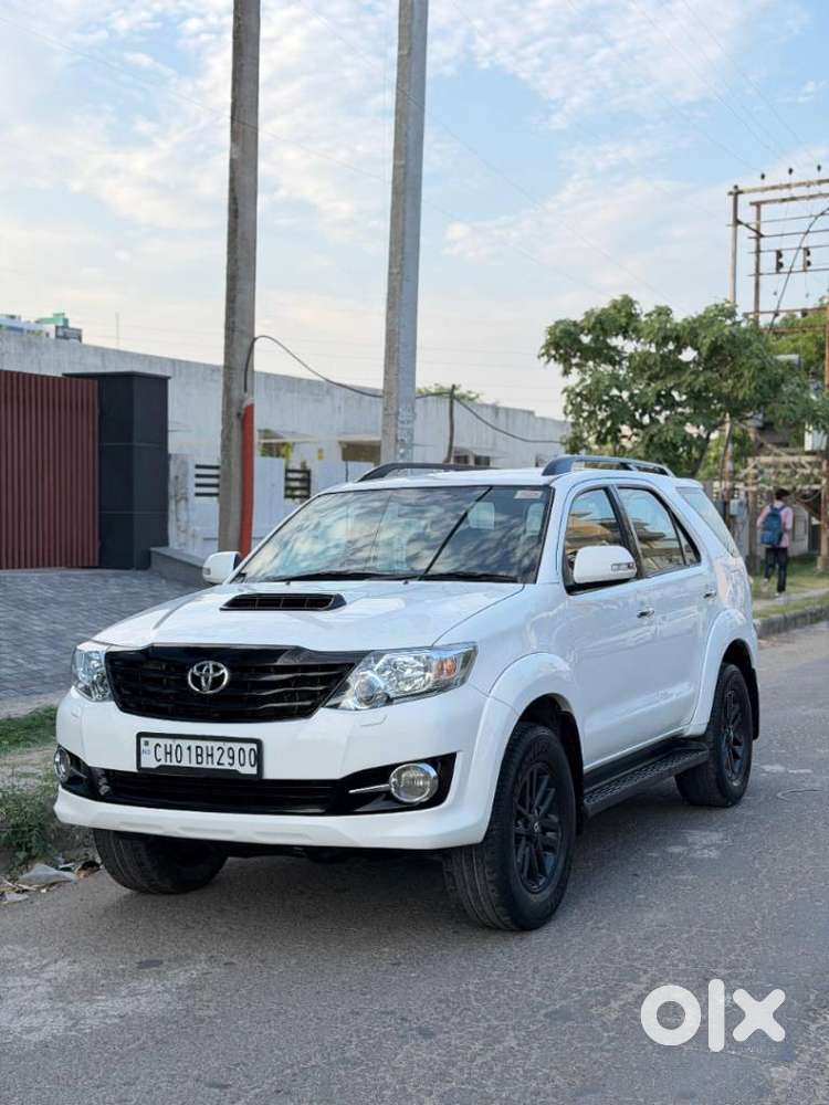 Toyota Fortuner 3.0 4x2 Automatic, 2016, Diesel