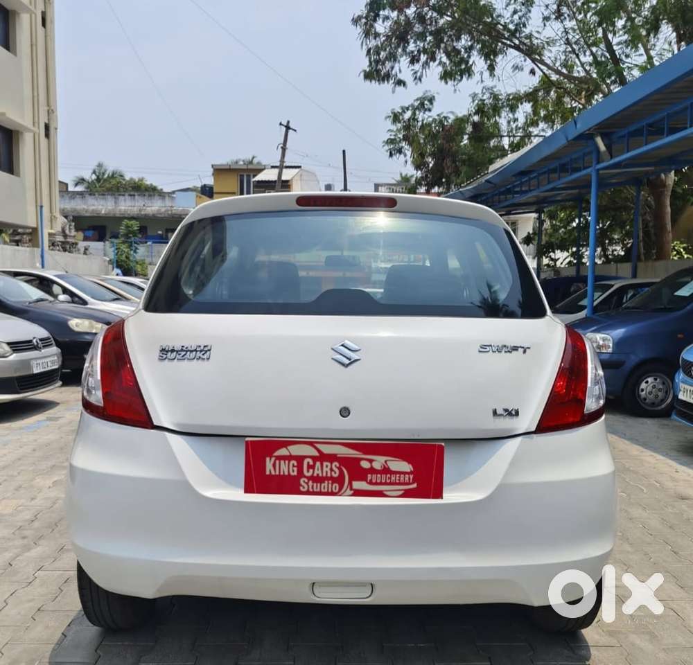 Maruti Suzuki Swift Lxi, 2015, Petrol