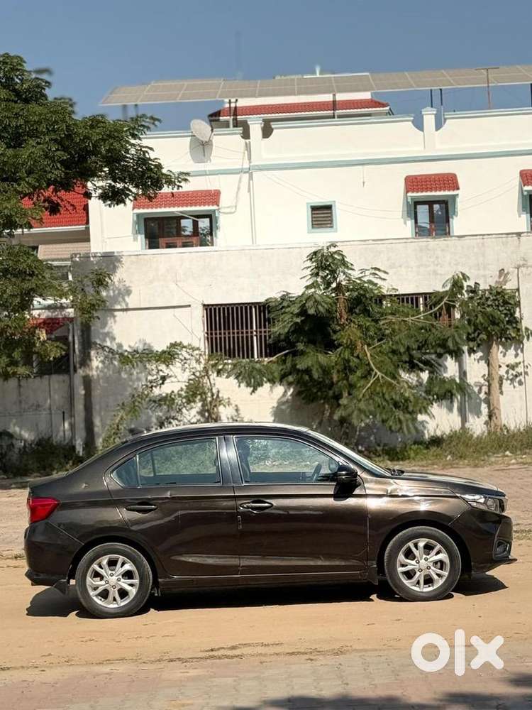 Honda Amaze 2018 Cng & Hybrids Well Maintained