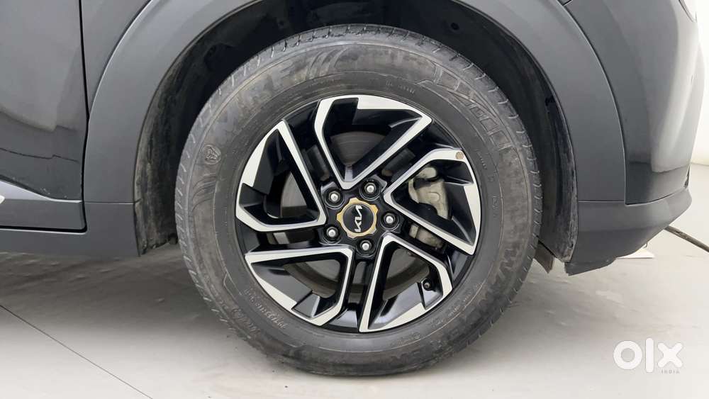 Kia Carens 1.5 Luxury Plus Diesel At 7 Str, 2022, Diesel