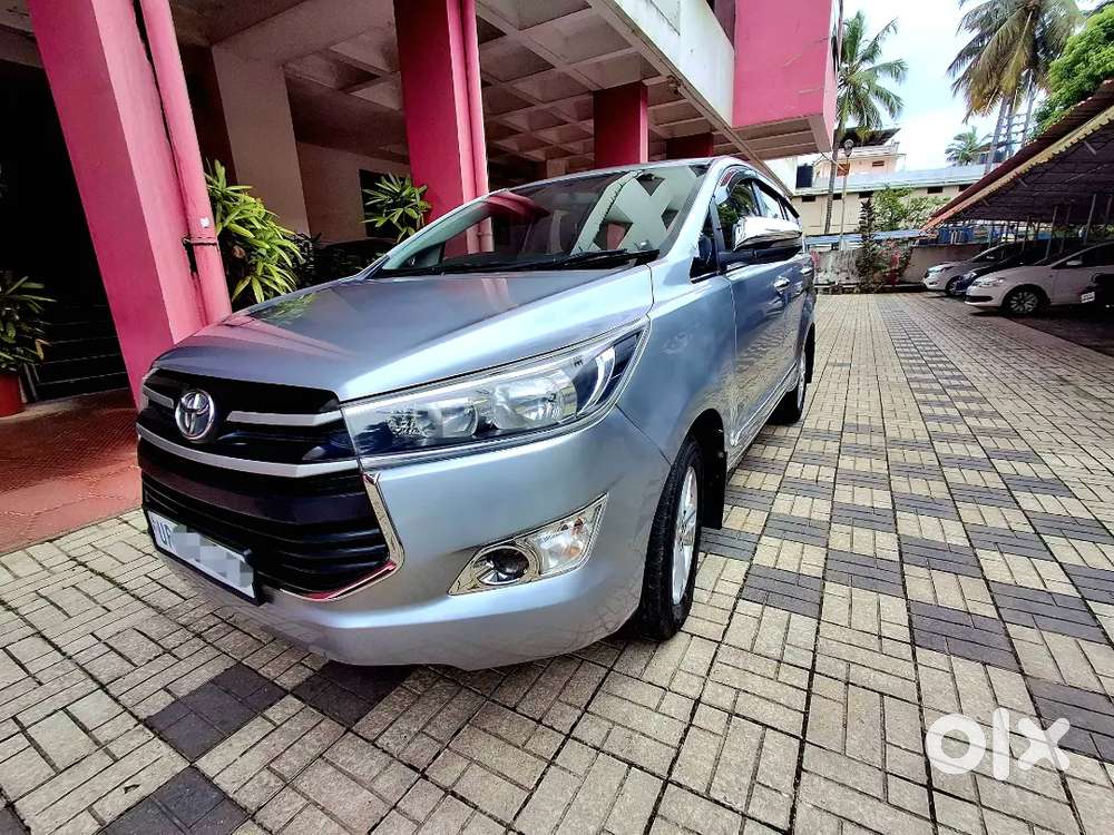 Toyota Innova Crysta 2017 G4,  8 Str, Well Maintained.