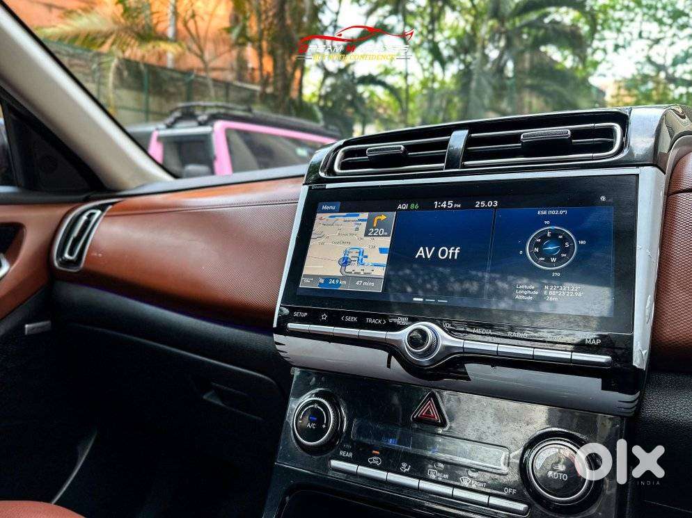 Hyundai Alcazar 2.0 Signature (o) Petrol At 7 Str, 2023, Petrol