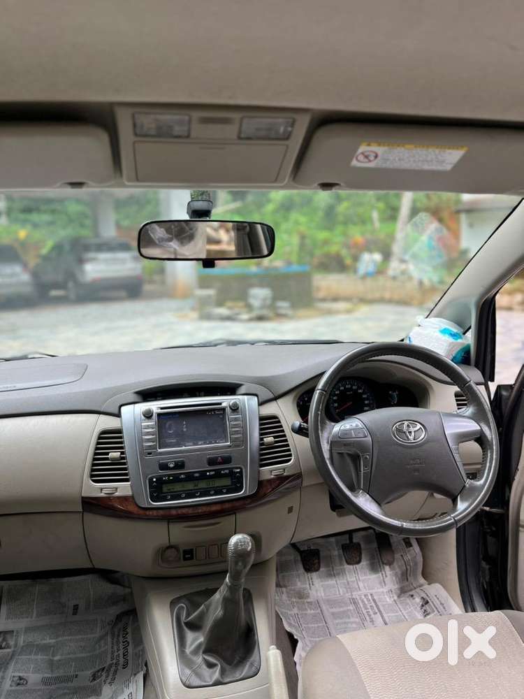 Toyota Innova 2014 Diesel 67680 Km Driven