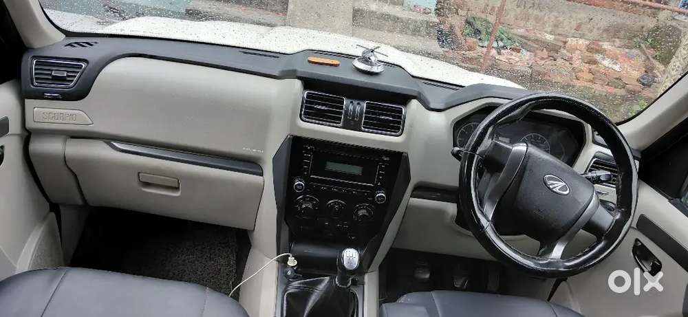 Mahindra Scorpio 2019 Diesel Manual