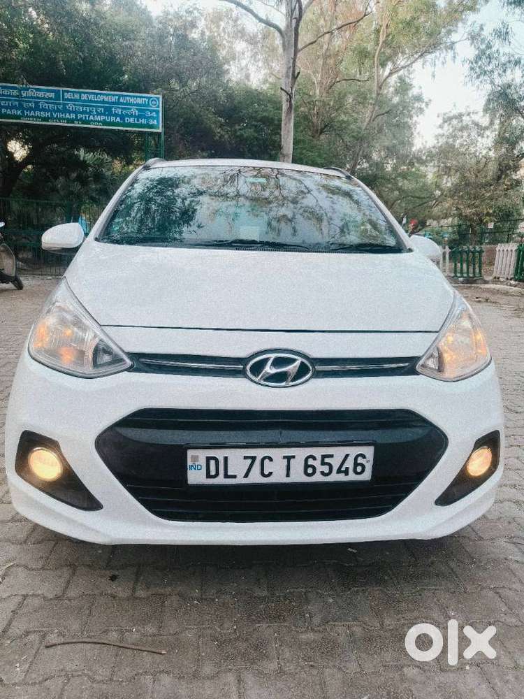 Hyundai Grand I10 2013-2016 Sportz, 2015, Petrol