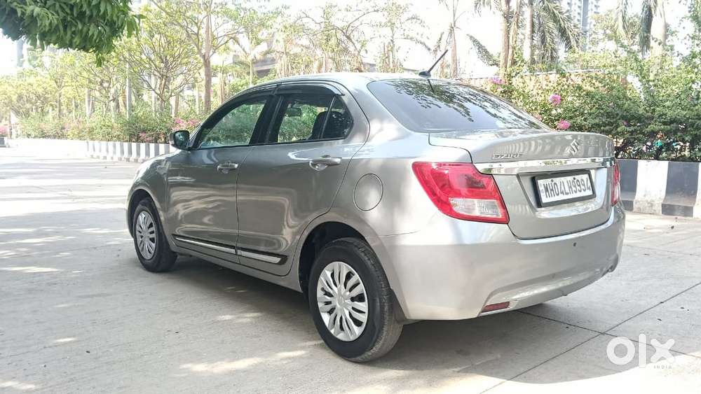Maruti Suzuki Dzire 1.2 Vxi Amt, 2022, Petrol