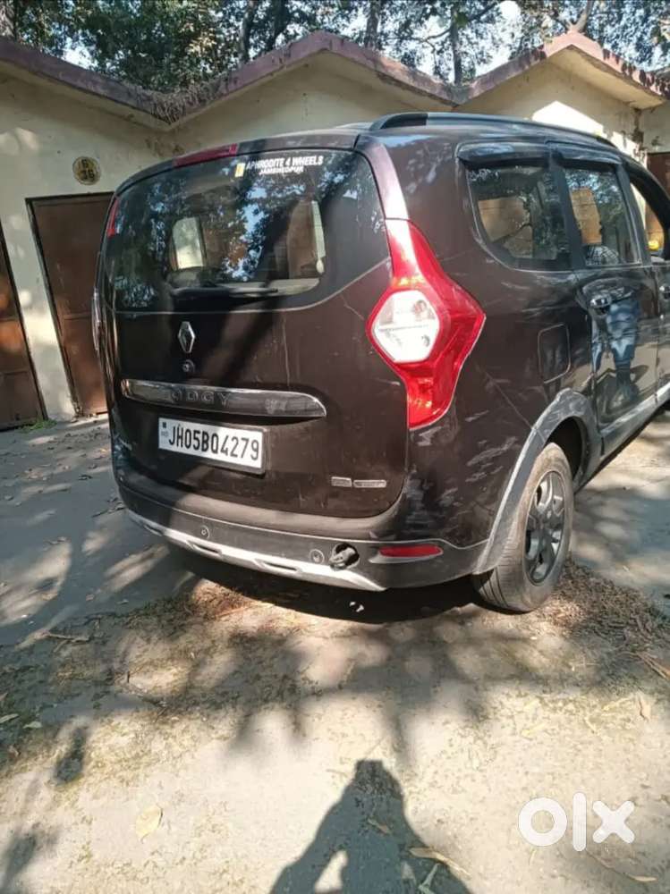 Renault Lodgy 2017 Diesel 62000 Km Driven