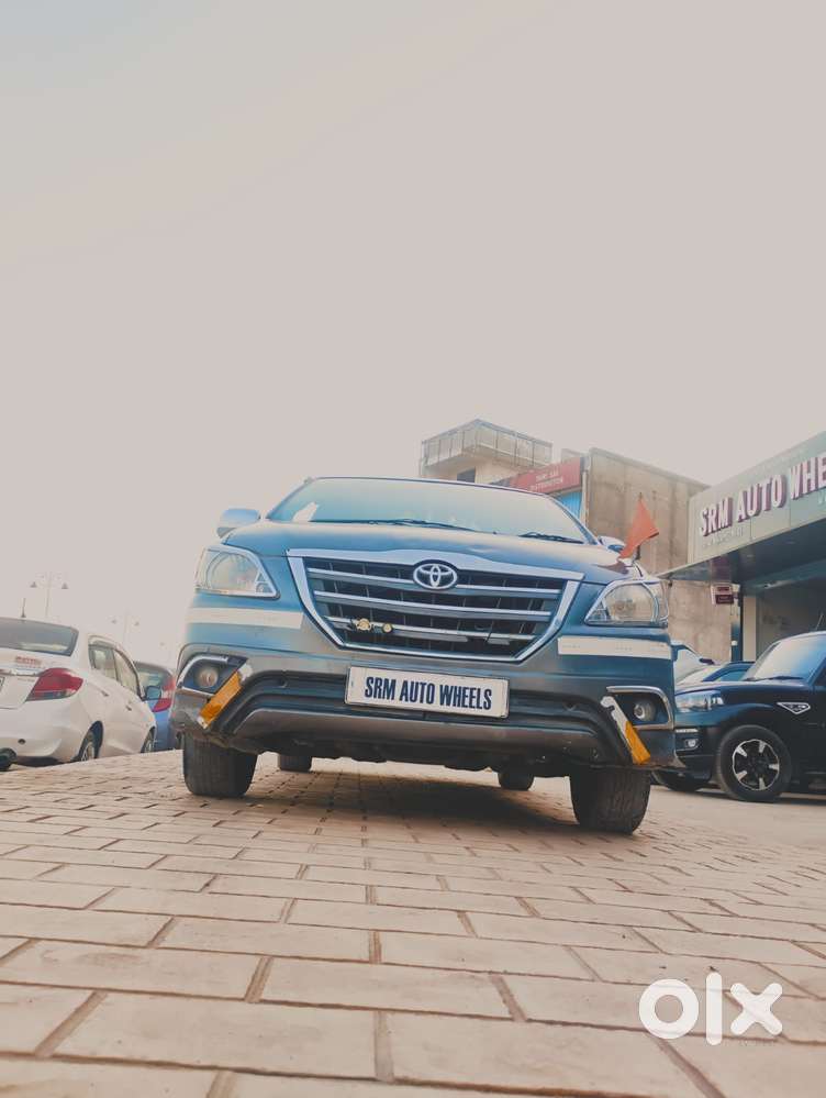 Toyota Innova 2.5 V 7 Str, 2010, Diesel