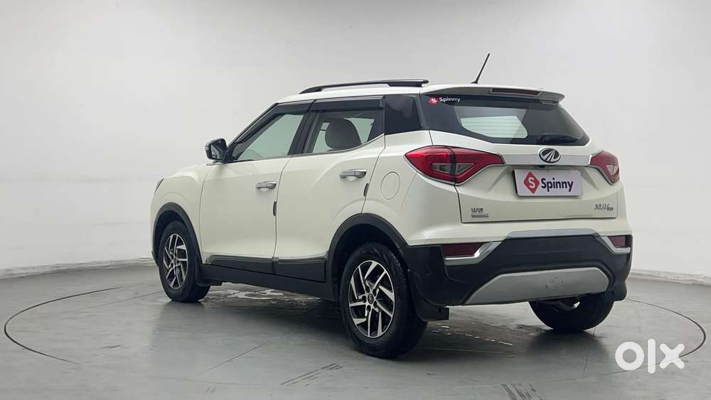 Mahindra Xuv300 W8 (o) 1.5 Diesel Amt, 2022, Diesel
