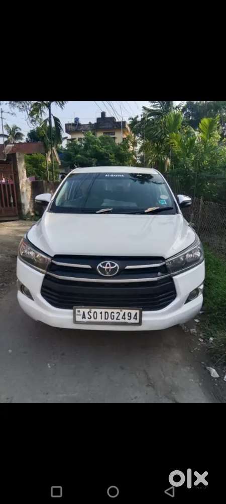 Toyota Innova Crysta 2017 Diesel 27000 Km Driven