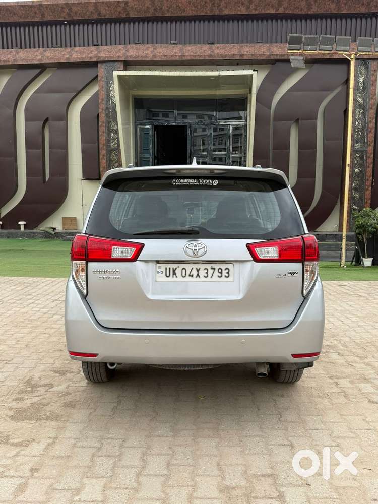 Toyota Innova Crysta 2.4 V, 2017, Diesel