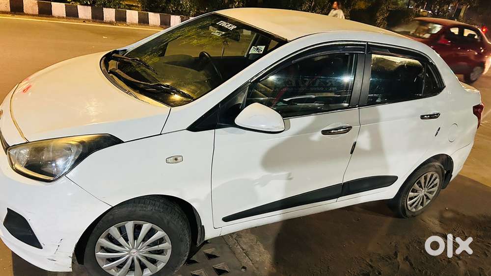 Hyundai Xcent 2016