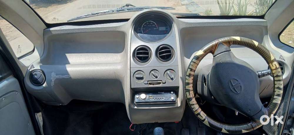 Tata Nano Xe, 2012, Petrol