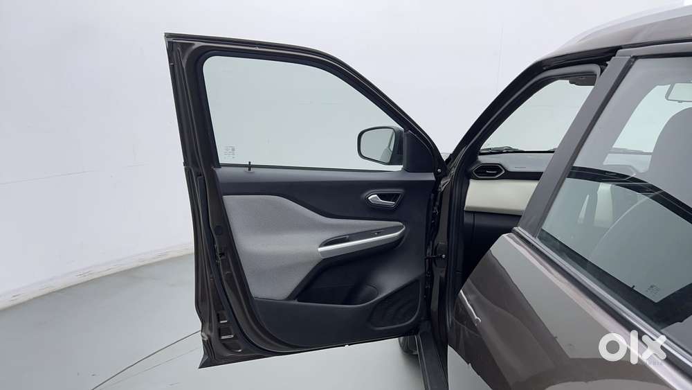 Nissan Magnite 1.0 Xl, 2021, Petrol