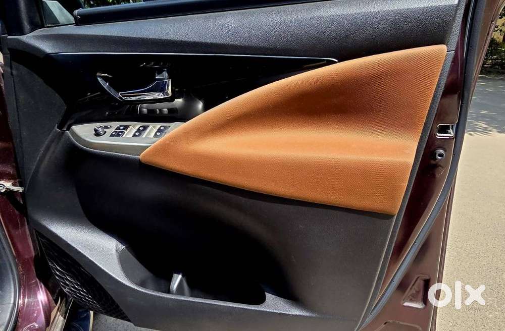 Toyota Innova Crysta, 2021, Petrol