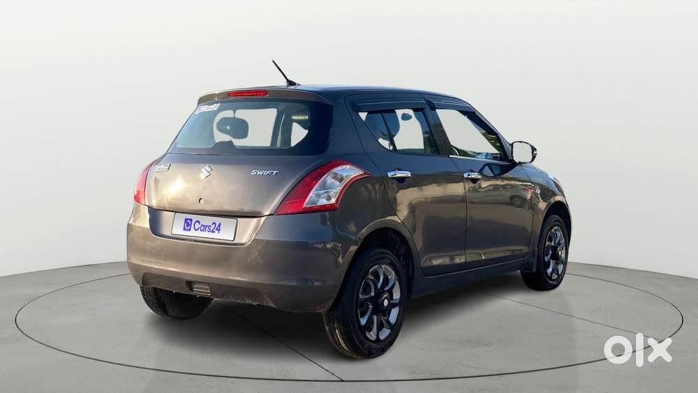 Maruti Suzuki Swift 1.2 Lxi (o), 2016, Petrol