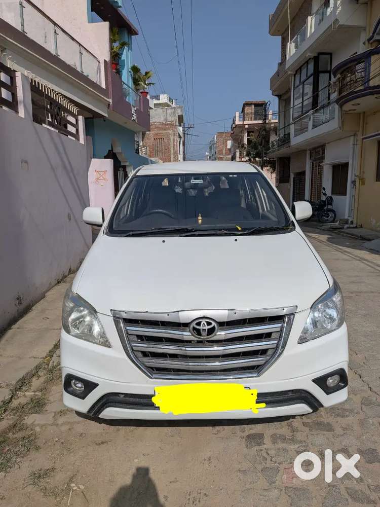 Toyota Innova 2015 Insured And Fitness Upto August 2026