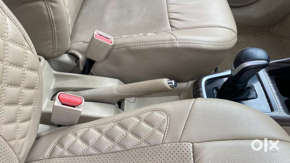 Maruti Suzuki Swift Dzire Amt Zxi, 2021, Petrol