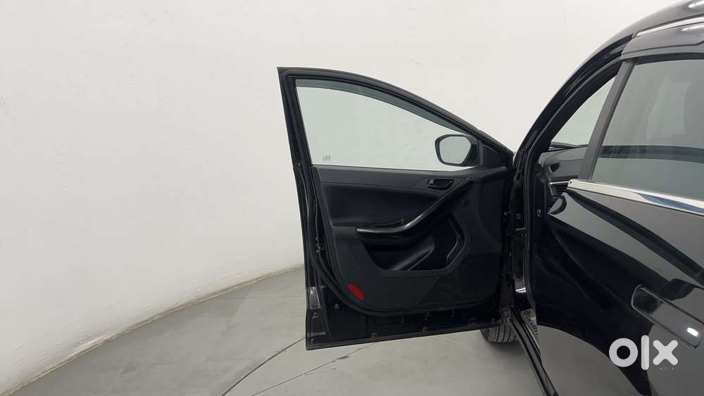 Tata Curvv Accomplished Plus A 1.5 Kryojet Diesel 6mt, 2025, Diesel
