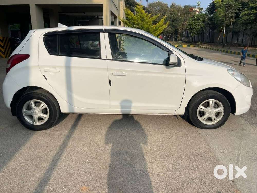 Hyundai I20 2010-2012 1.2 Sportz Option, 2011, Petrol