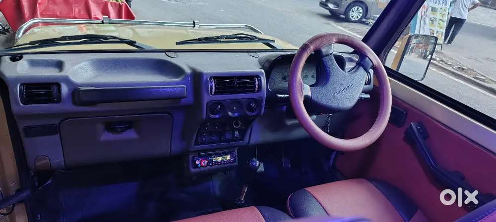 Mahindra Bolero Neo 2002