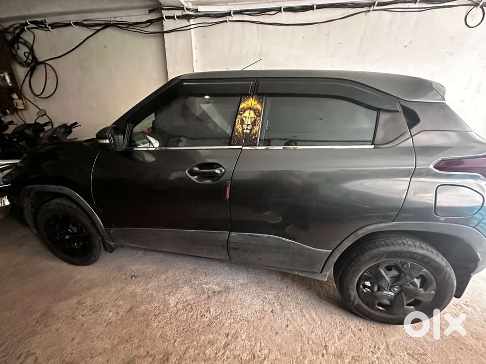 Tata Punch Petrol 2021