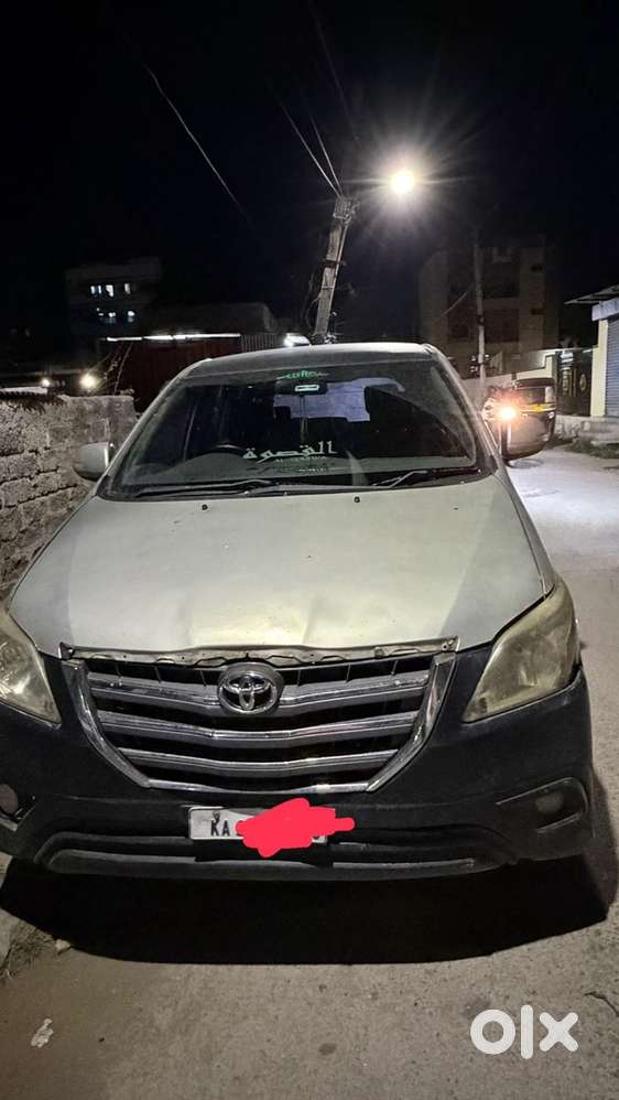 Toyota Innova Diesel 2.5 2012