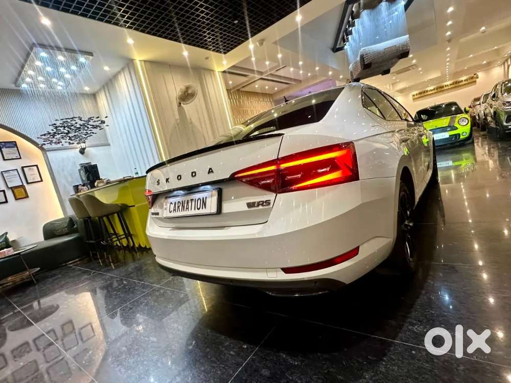 Skoda Superb, 2021, Petrol