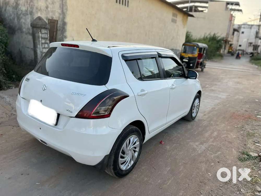 Maruti Suzuki Swift 2012